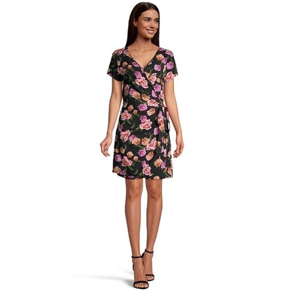 𝅺RIPZONE WRAP FLORAL SUMMER DRESS NWOT